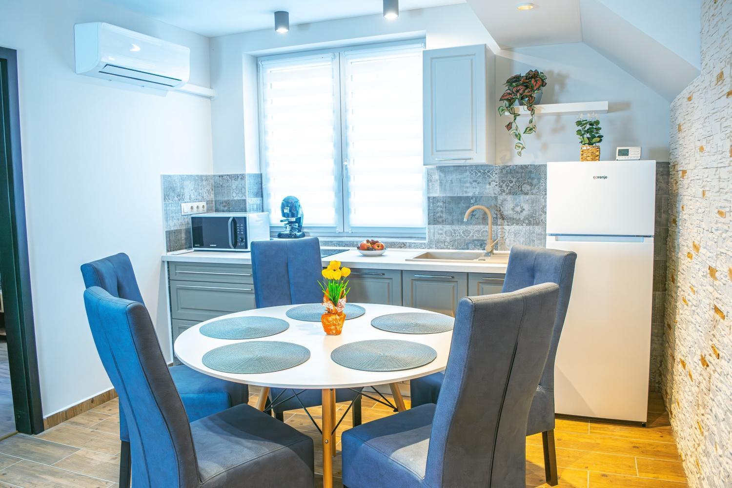 Oazis Tapolca Apartman Μίσκολτς Εξωτερικό φωτογραφία