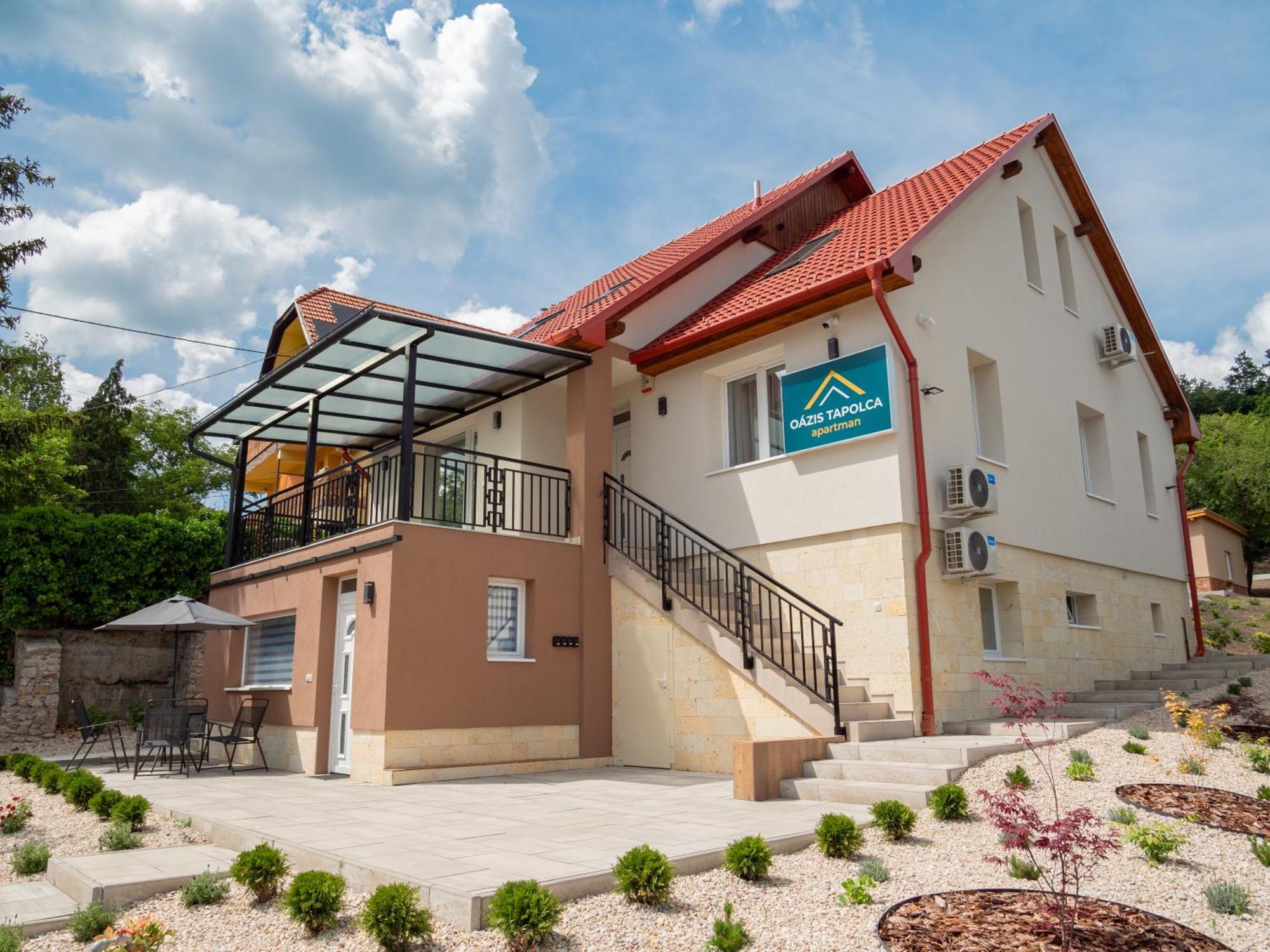 Oazis Tapolca Apartman Μίσκολτς Εξωτερικό φωτογραφία